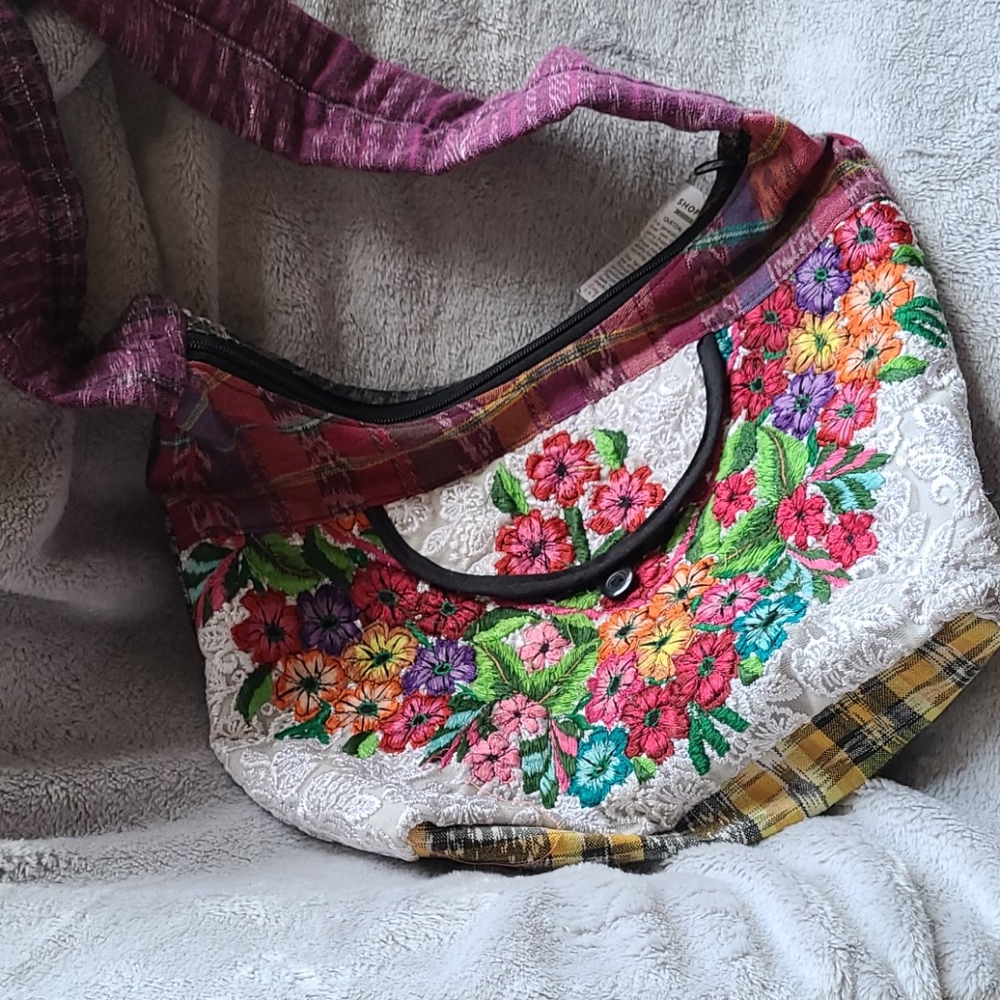 Multi color shoulder bag.